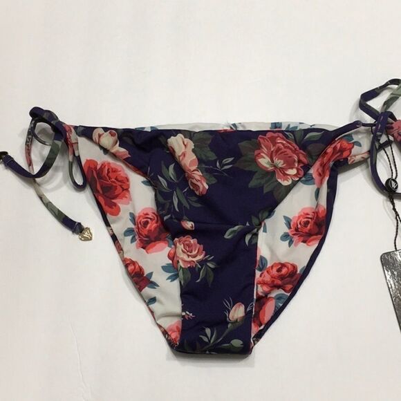 WILDFOX Gypsy Rose string bikini bottoms. NWT - Picture 2 of 6